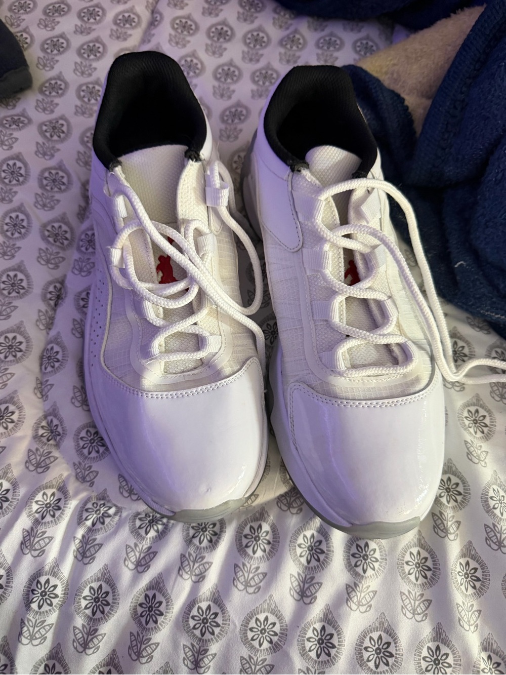 Jordan Black White Sneaker Interior Label (US 9)
